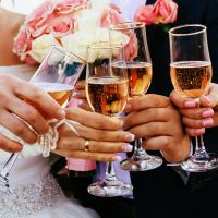 結婚式の二次会　盛り上がる乾杯挨拶のコツ＆例文集
