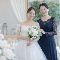 50代の結婚式の服装マナーは？失敗しない大人のドレスコーデ