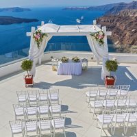 夏のお呼ばれ結婚式