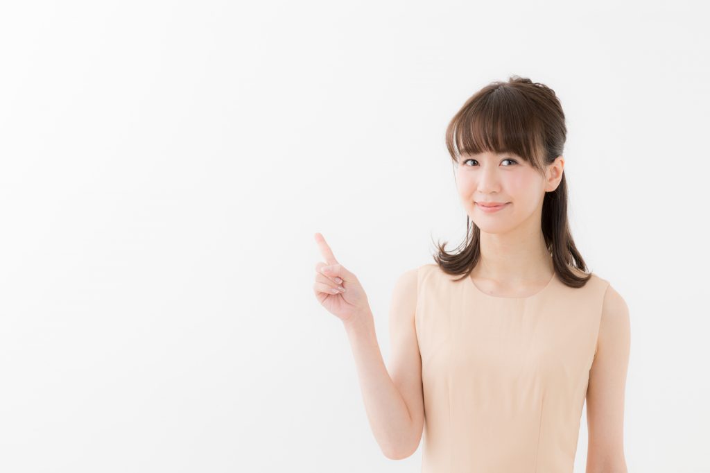 「ベージュ」ドレスを着こなすPoints!