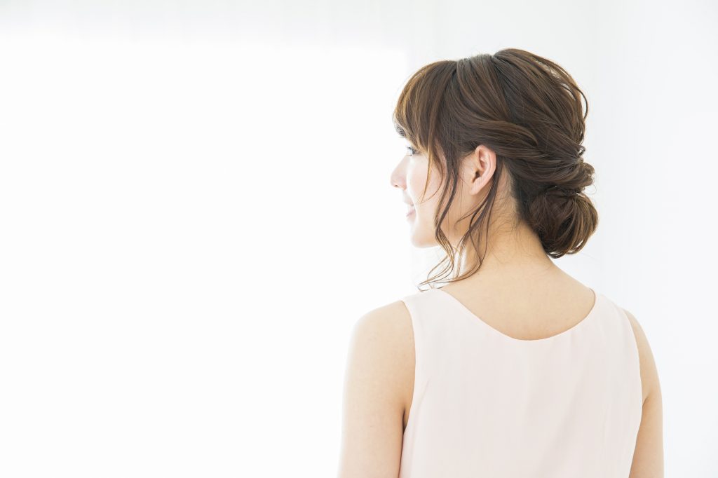 ヘアーアレンジはアップスタイルがお勧め!