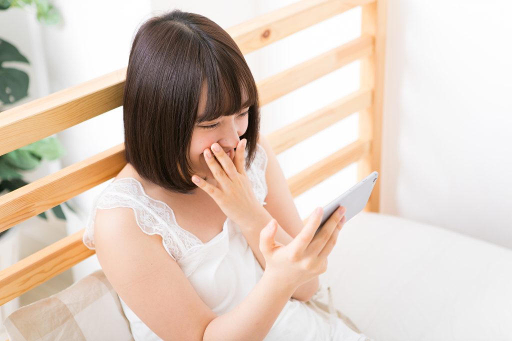 動画で見る結婚式お呼ばれメイク