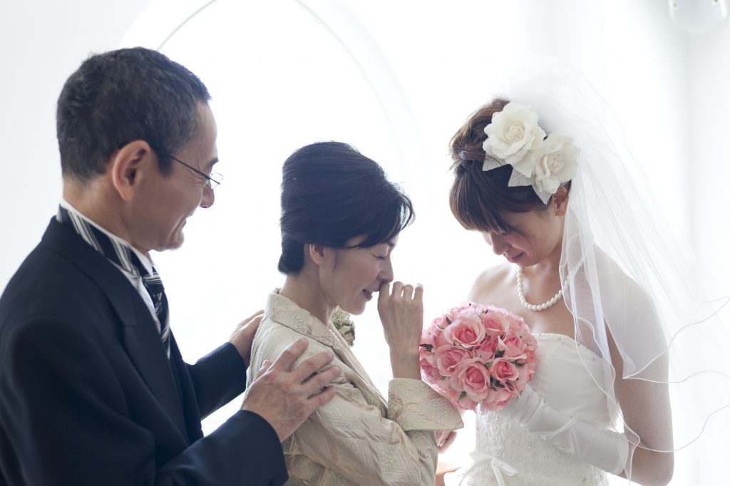 結婚式のドレス選びの参考