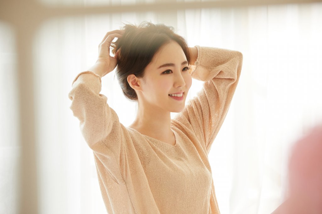 きちんと感のあるヘアスタイルを意識