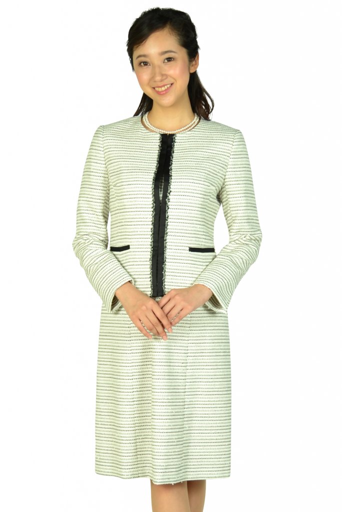 入園式ママにふさわしいスーツ 服装マナー おしゃれなコーデ術も Ikina イキナ