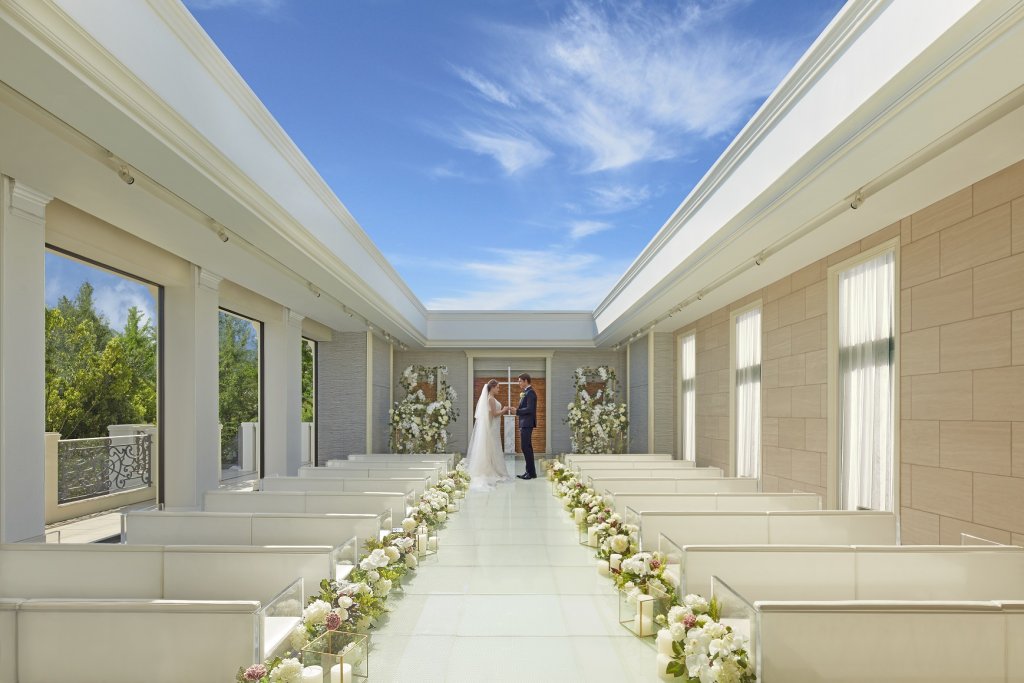 青山迎賓館の結婚式にお呼ばれ 有名人も憧れるオシャレなウエディング Ikina イキナ