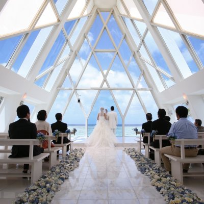 【沖縄結婚式のゲスト・親族の服装マナー】おすすめドレス・かりゆし
