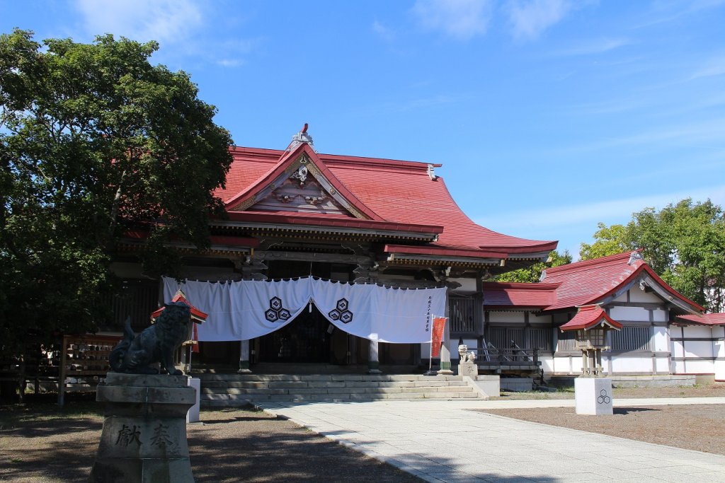 厳島神社の本堂