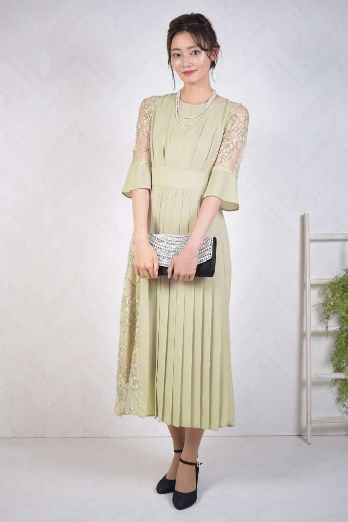 Hermoso レース×プリーツくすみレモンドレス