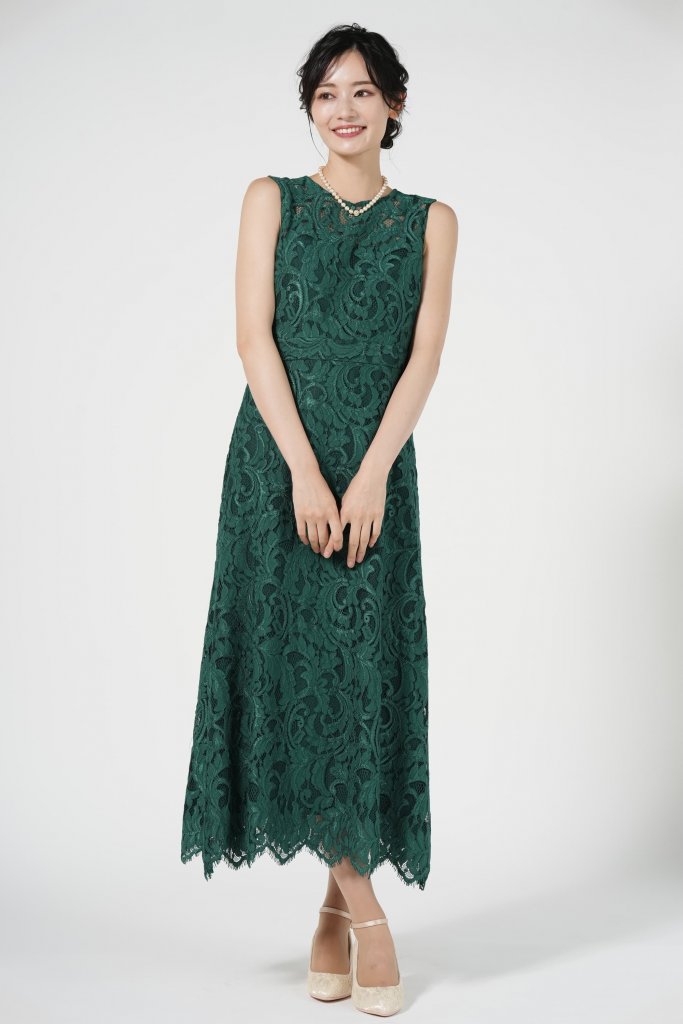 GRACE CONTINENTAL スカラップ裾グリーンレースドレス