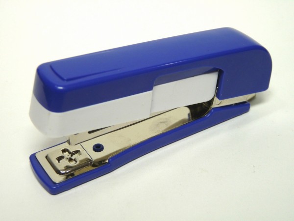 daiso-around-stapler-07-600x450