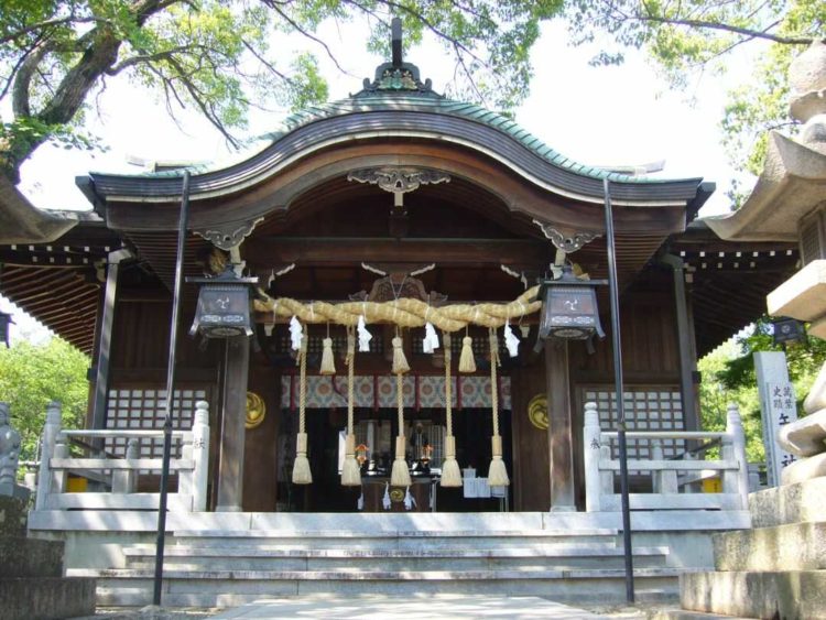 総鎮守八幡神社