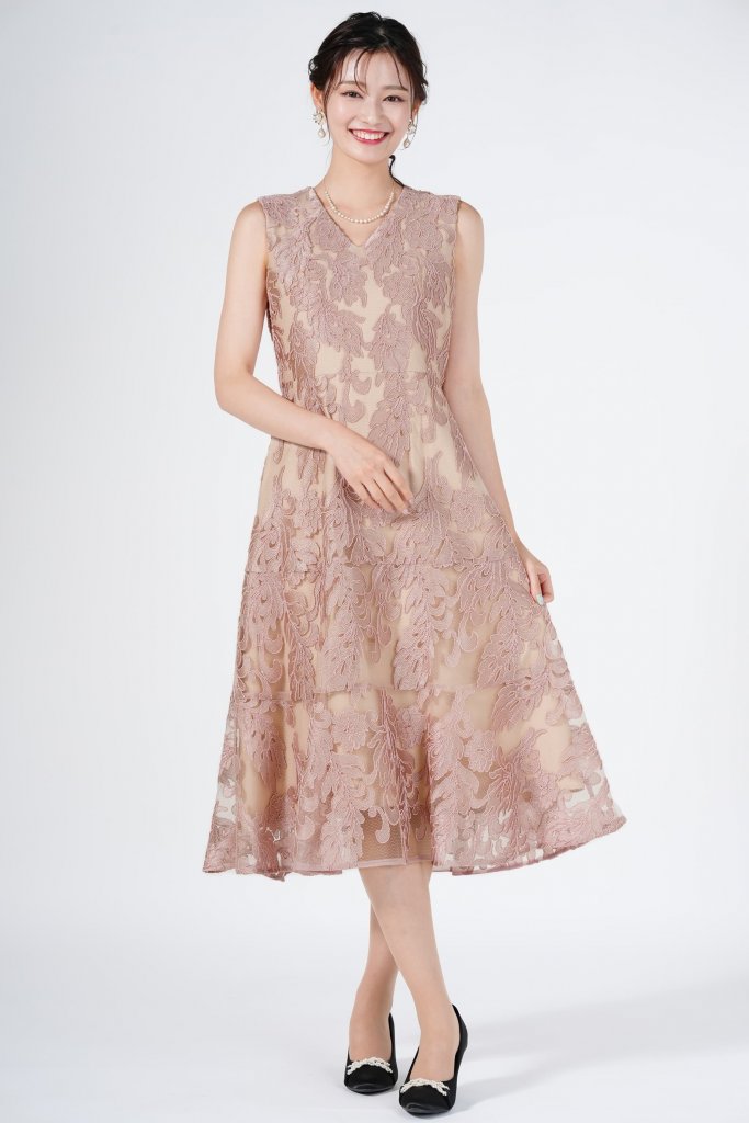 GRACE CONTINENTAL 立体コード刺繍フレアピンクドレス 