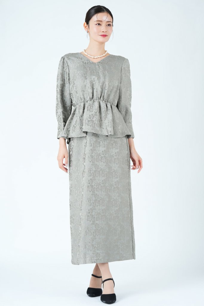 Callarus 光沢ジャガードバックシャングレードレス