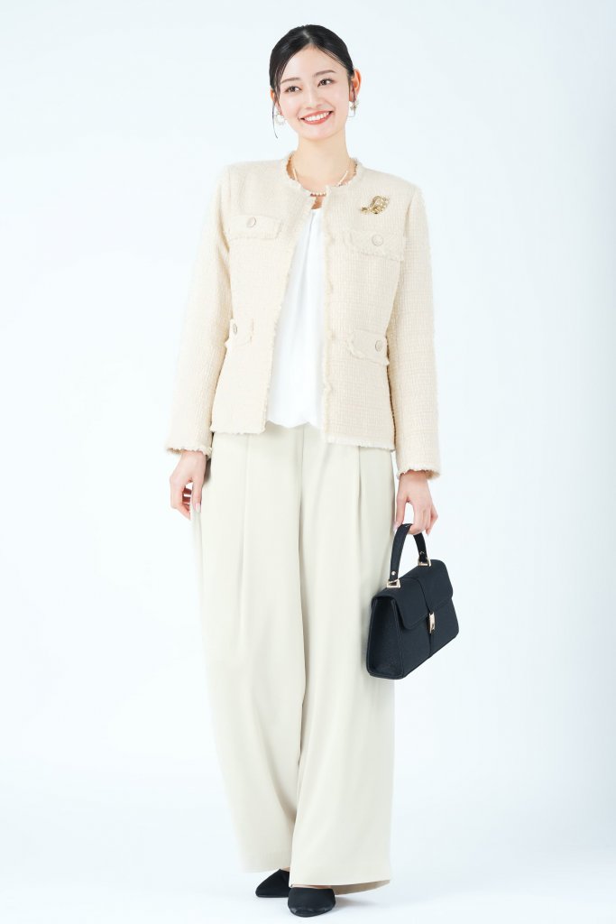 東京ソワール traumerei ファンシーツイードジャケット×ベージュパンツスーツセット