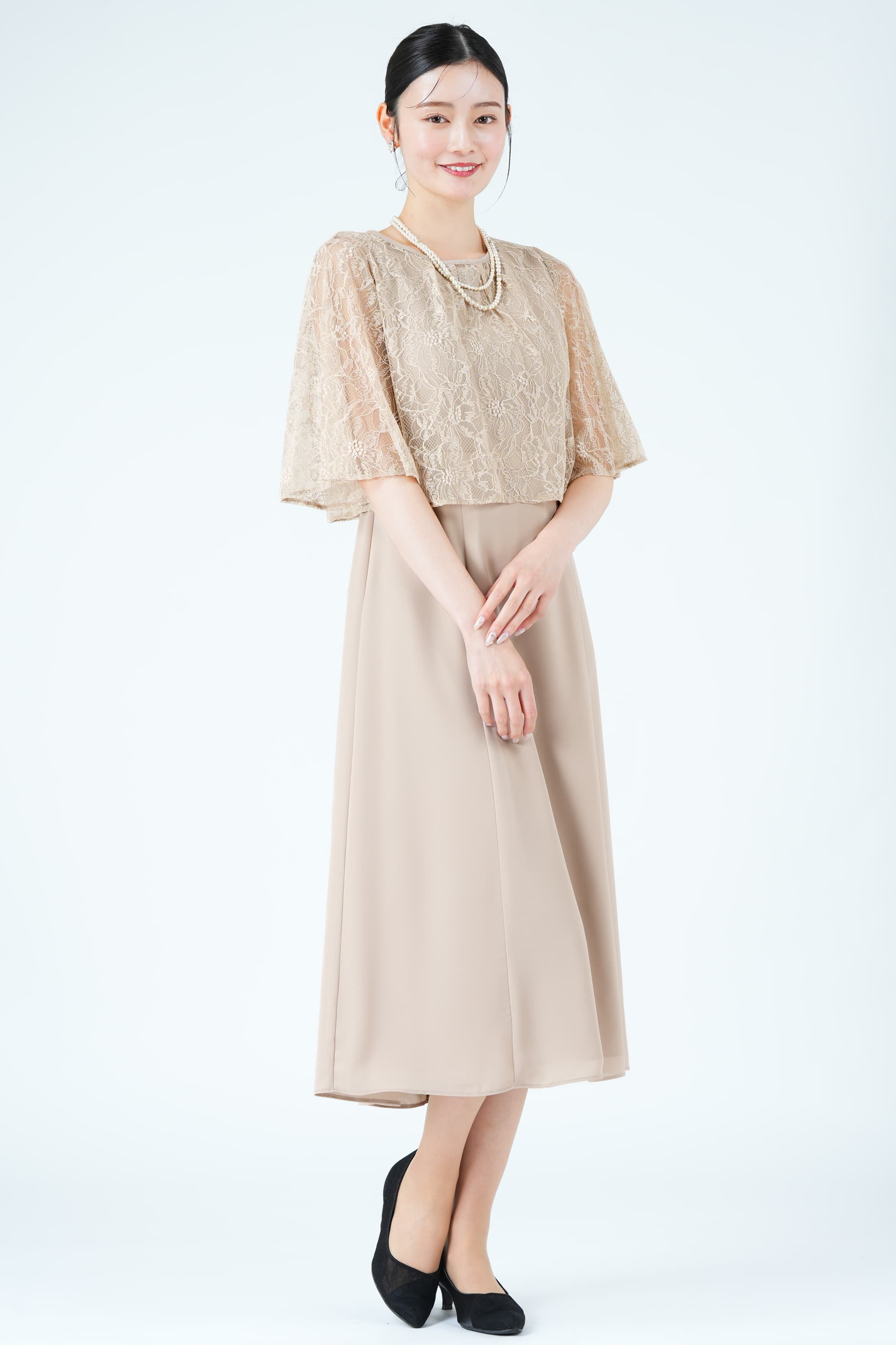 COCCOLUSSI 東京ソワール レースオーバーレイフレア袖ベージュドレス(L〜LL)