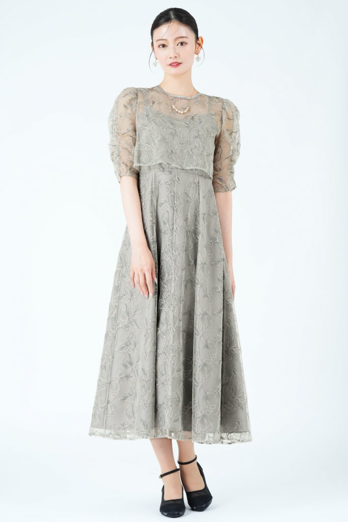 Hermoso luxe レイヤードフローラル刺繍くすみグリーンドレス