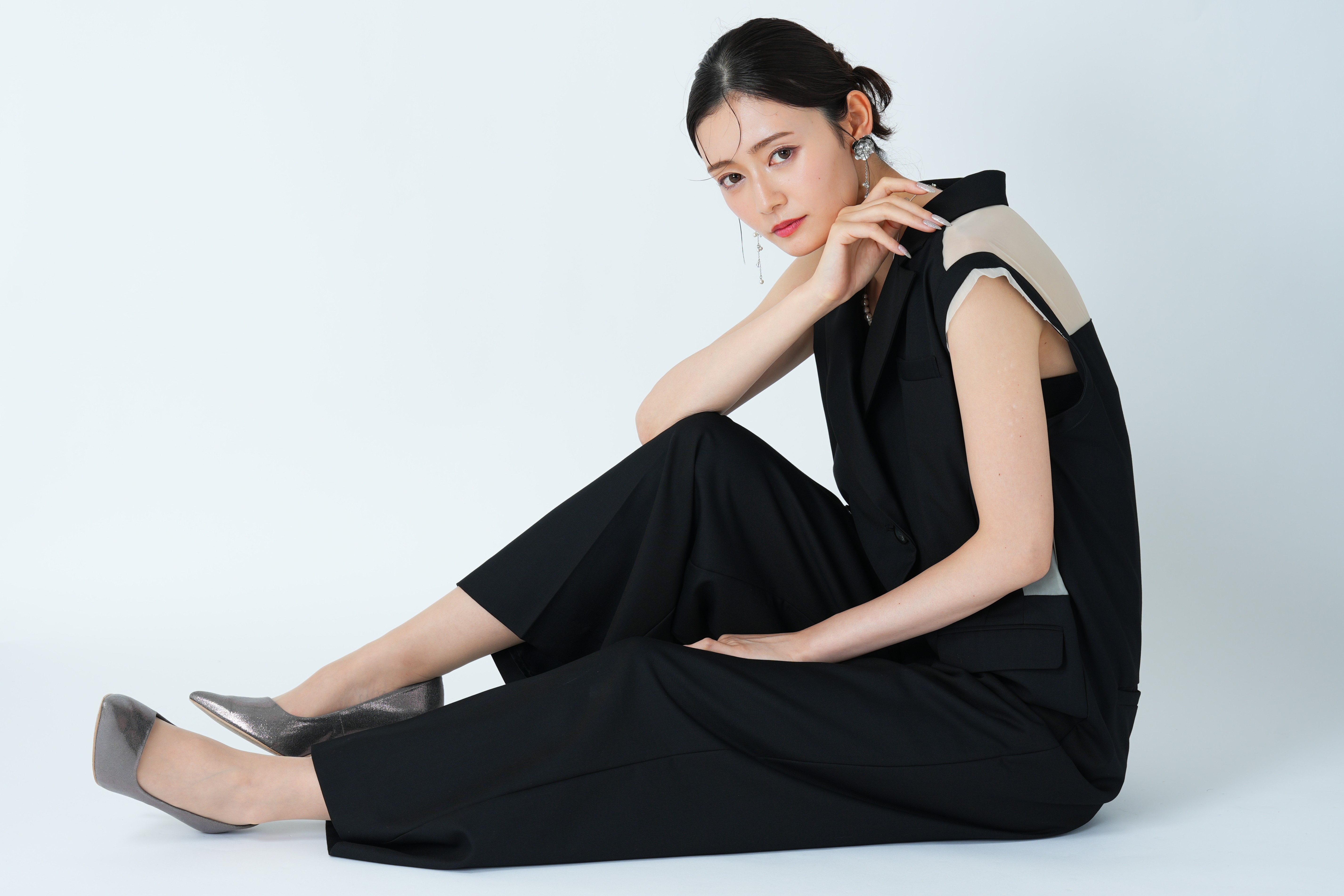 結婚式に黒ドレスはだめ？