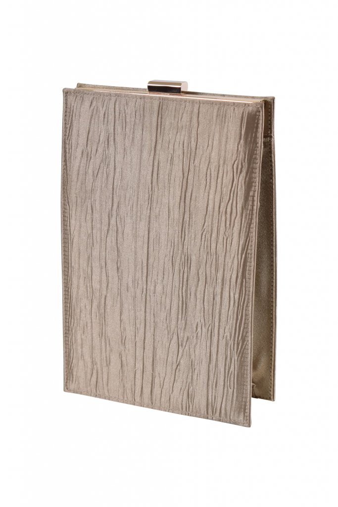 AIMER スクエア縦型モカバッグ