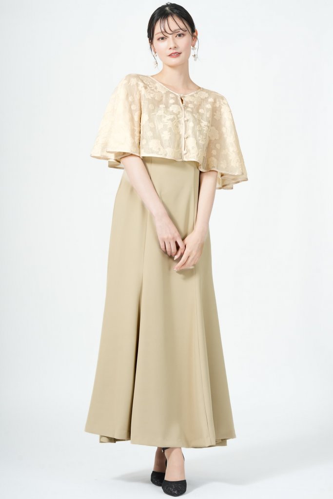 Kastane フラワー柄ケープ付きベージュドレス 