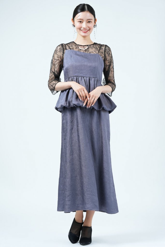 SHIPS クラッシュプリーツサテン×ペプラムネイビードレス