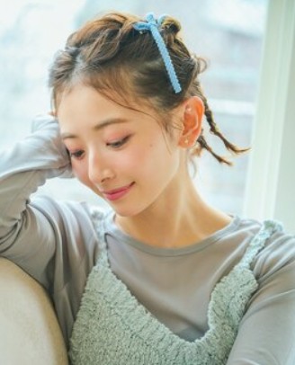 前髪編み込みリボンアレンジ