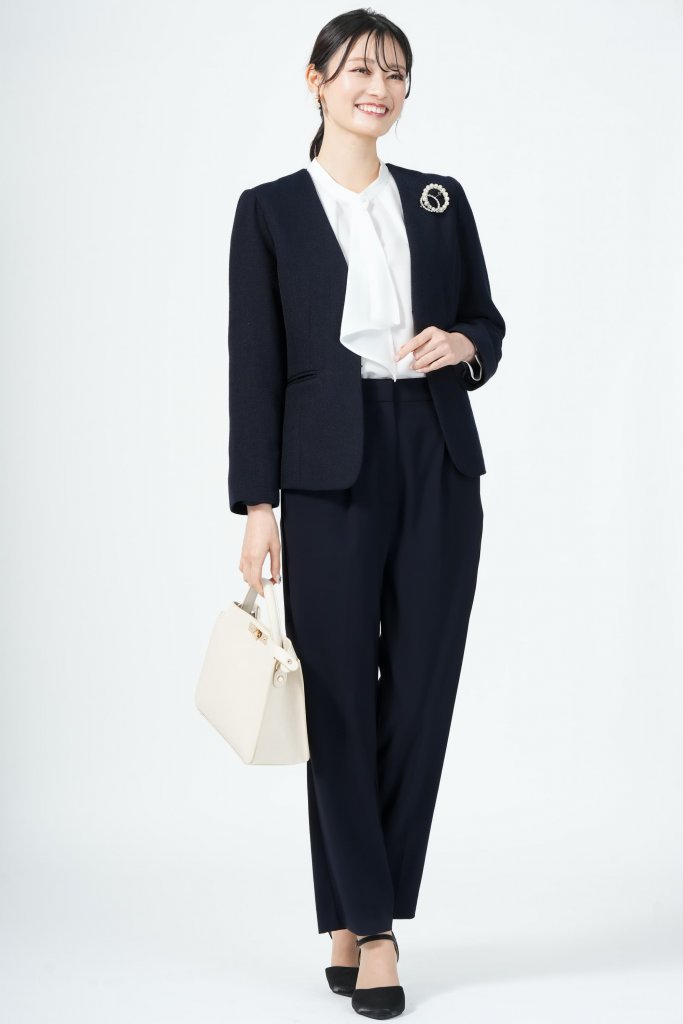 B:MING by BEAMS ラメ織ツイード調ネイビーパンツスーツセット