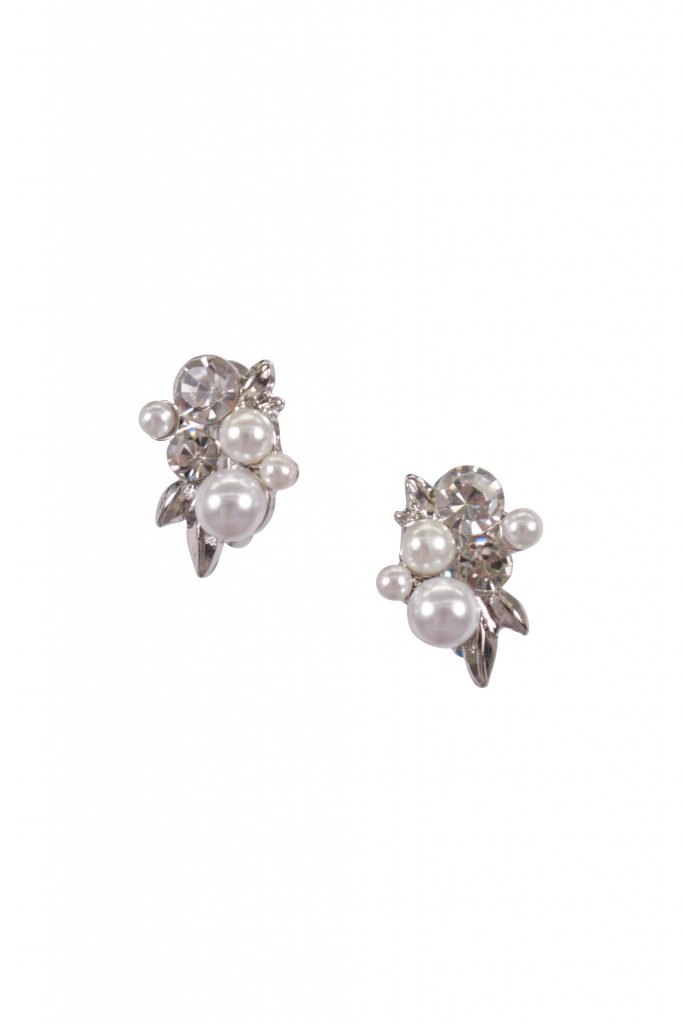 Hermoso パールブーケ小ぶりシルバーイヤリング
