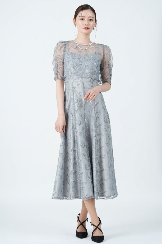 Hermoso luxe レイヤードフローラル刺繍ブルーグレードレス