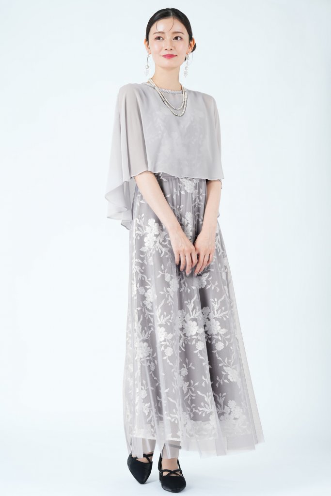 form forma 東京ソワール エレガント刺繍ケープライトグレードレス