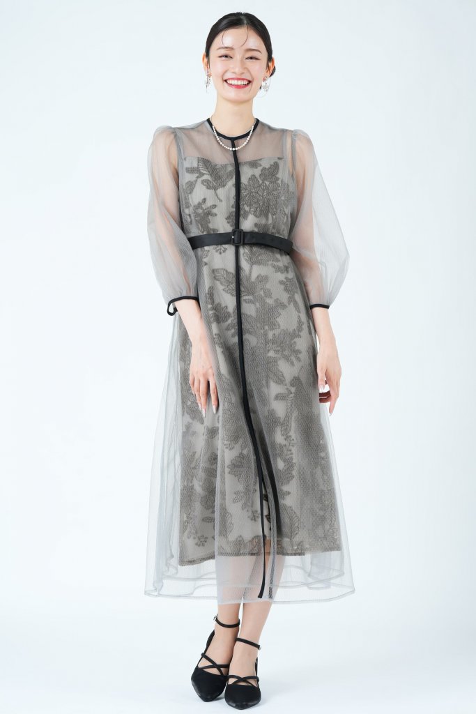 リーフ刺繍レイヤードベルトグレードレス