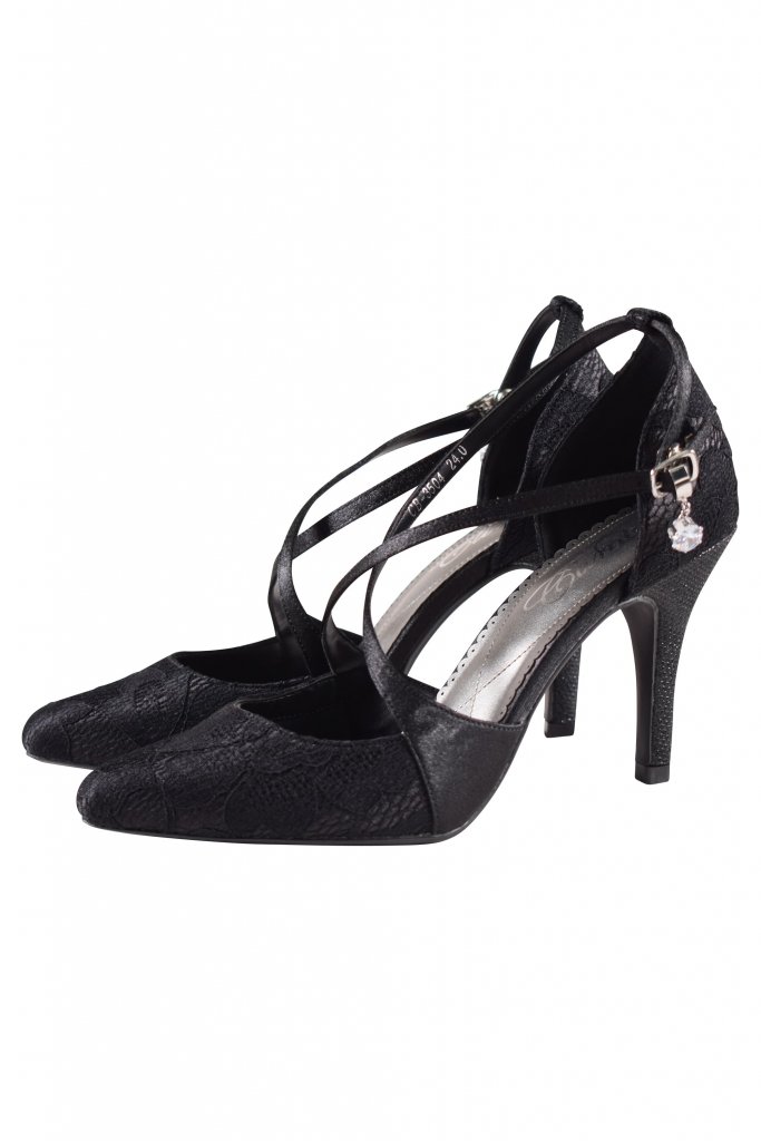 チャーム付きクロスストラップブラックパンプス