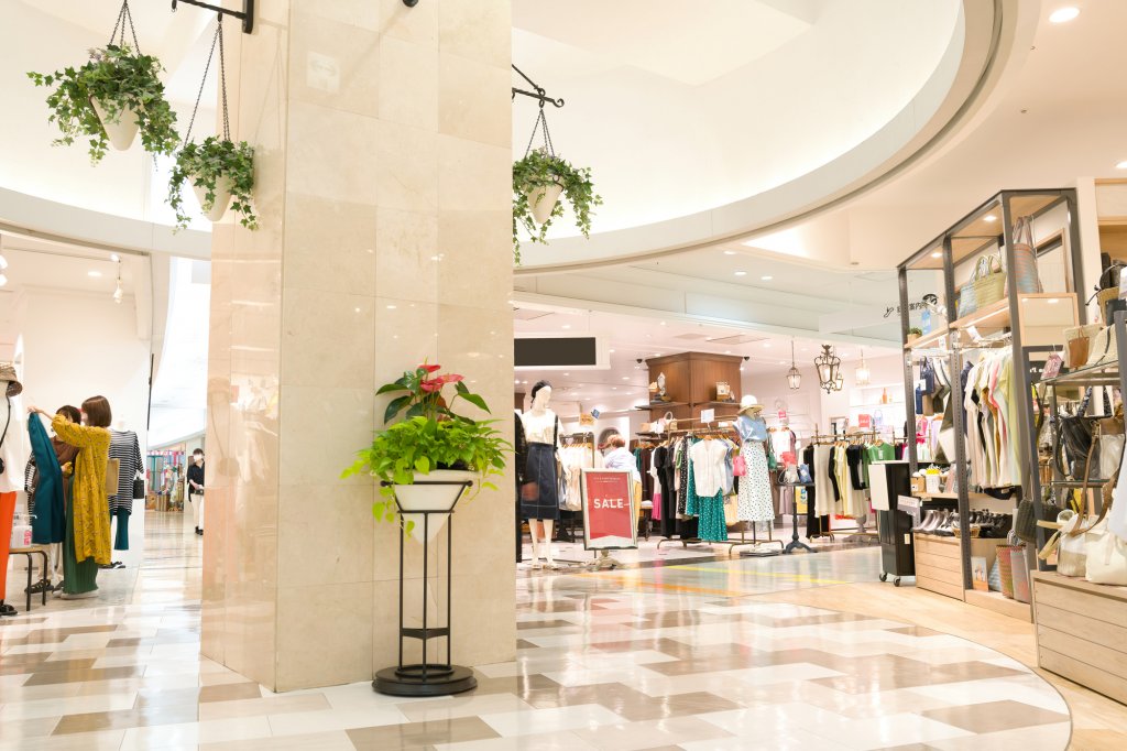 40代のセレモニースーツはどこで買う？