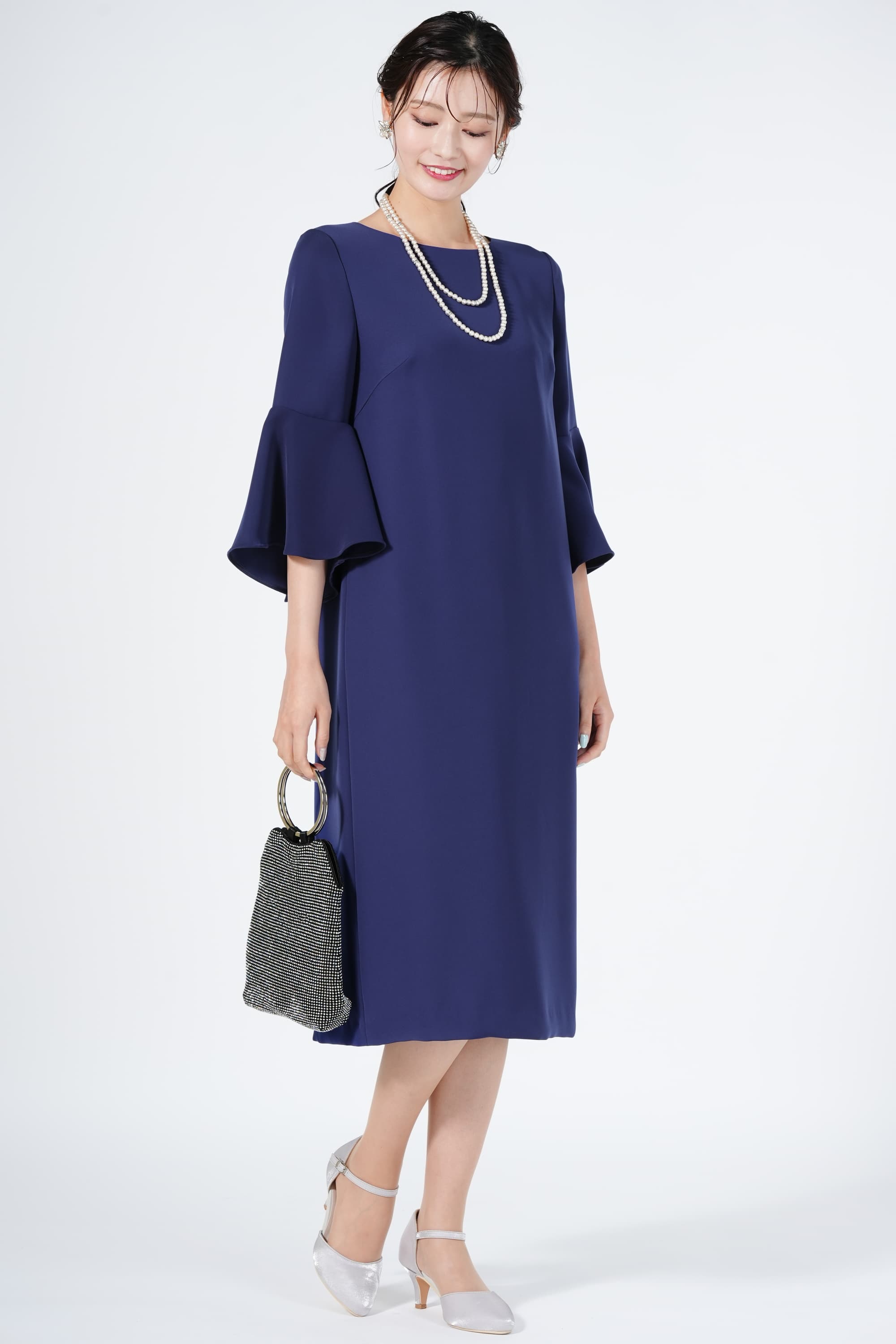 UNTITLEDツイルフリル袖ブルードレス