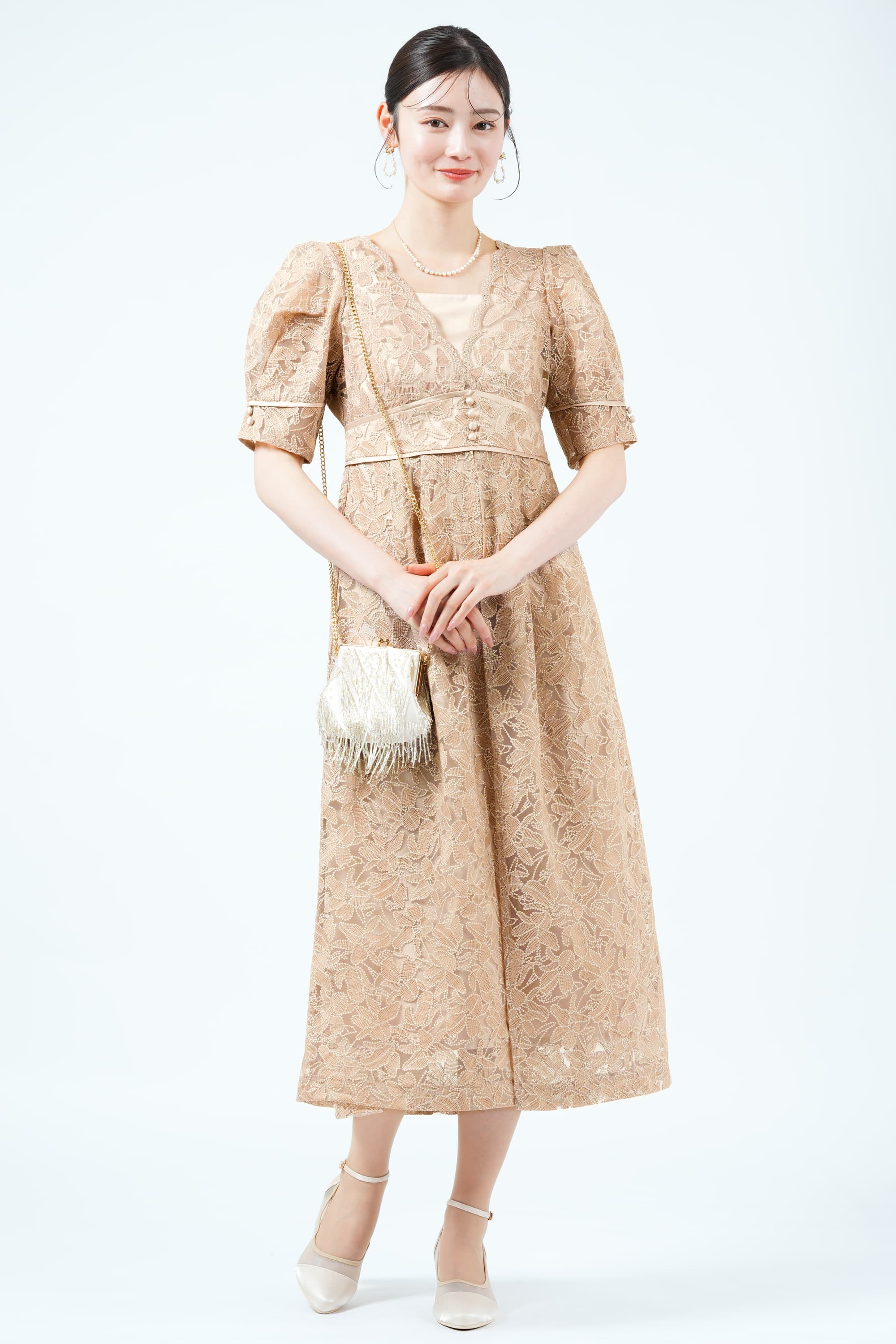 LILY BROWNリリー刺繍レイヤードピンクベージュドレス