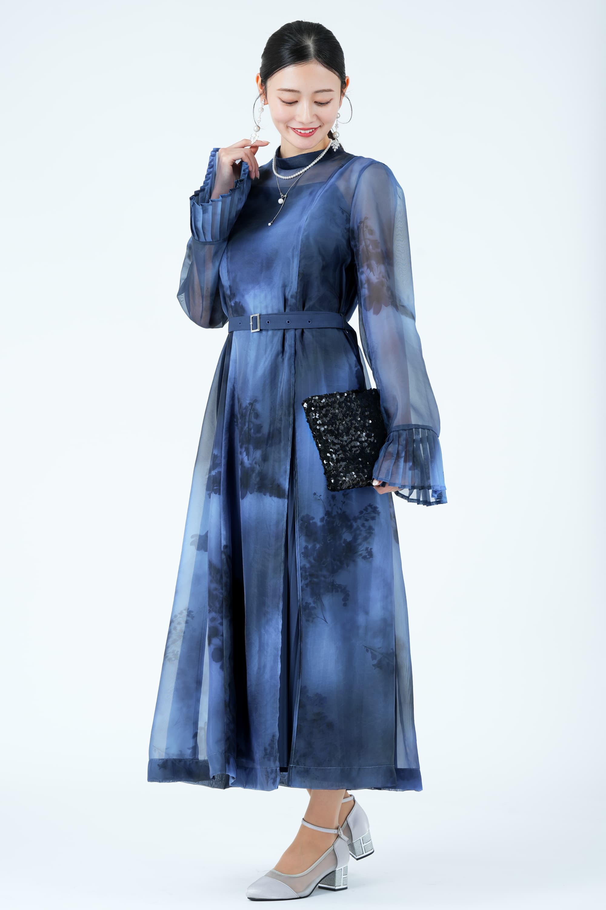 HAREペインティングフラワーブルードレス