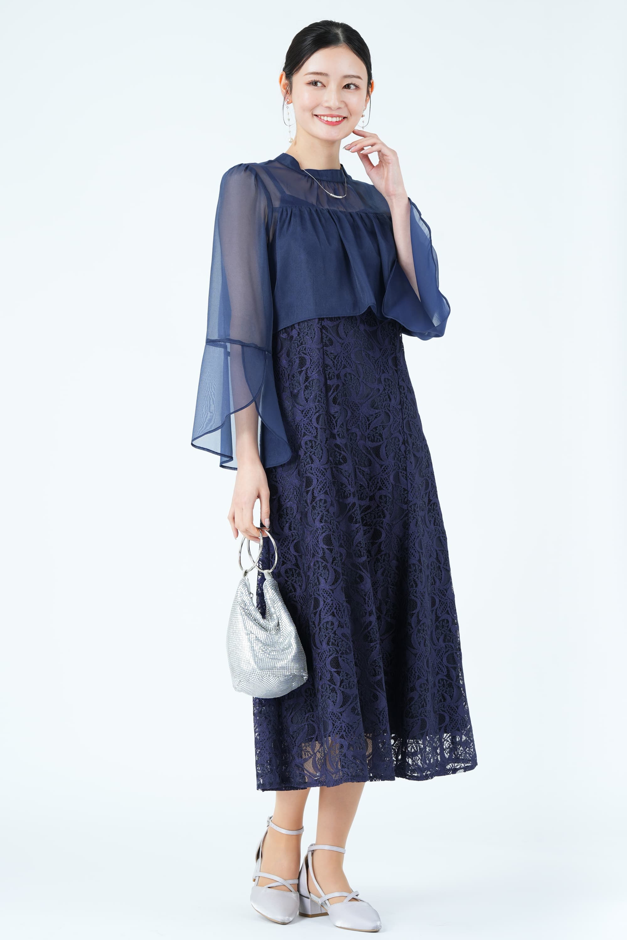 COLLAGE GALLARDAGALANTEシアーフレアスリーブレースネイビードレス