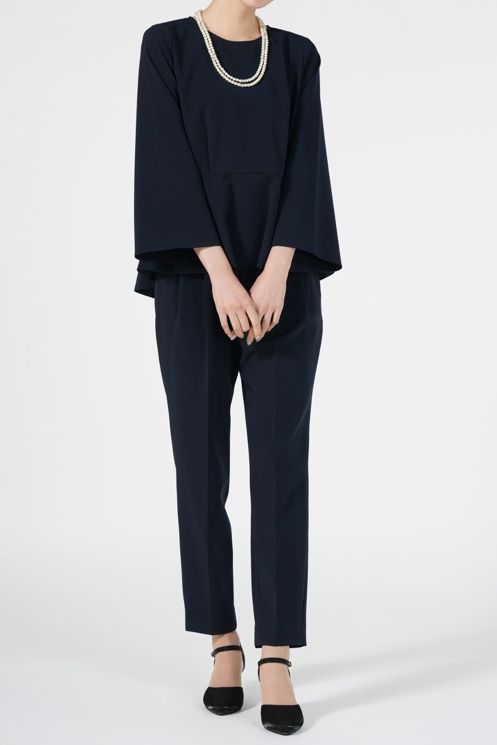 UNITED ARROWS green label relaxing パールボタン付きネイビーパンツドレス