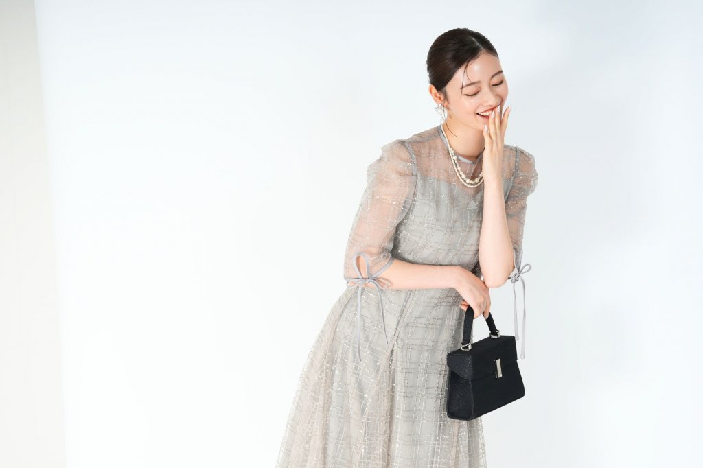 10代の結婚式ドレスはどこで買う？【店舗・ネット】人気ブランドを比較
